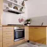 Dimora Vittoria - Maggiore Apartamento Casalzuigno