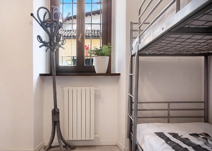 Dimora Vittoria - Maggiore * Casalzuigno